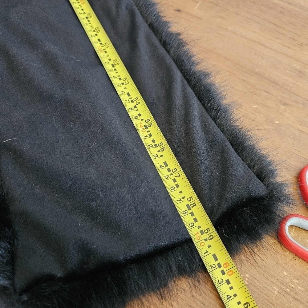 Black Faux Fur Scarf 59"x7" - Picture 6 of 6
